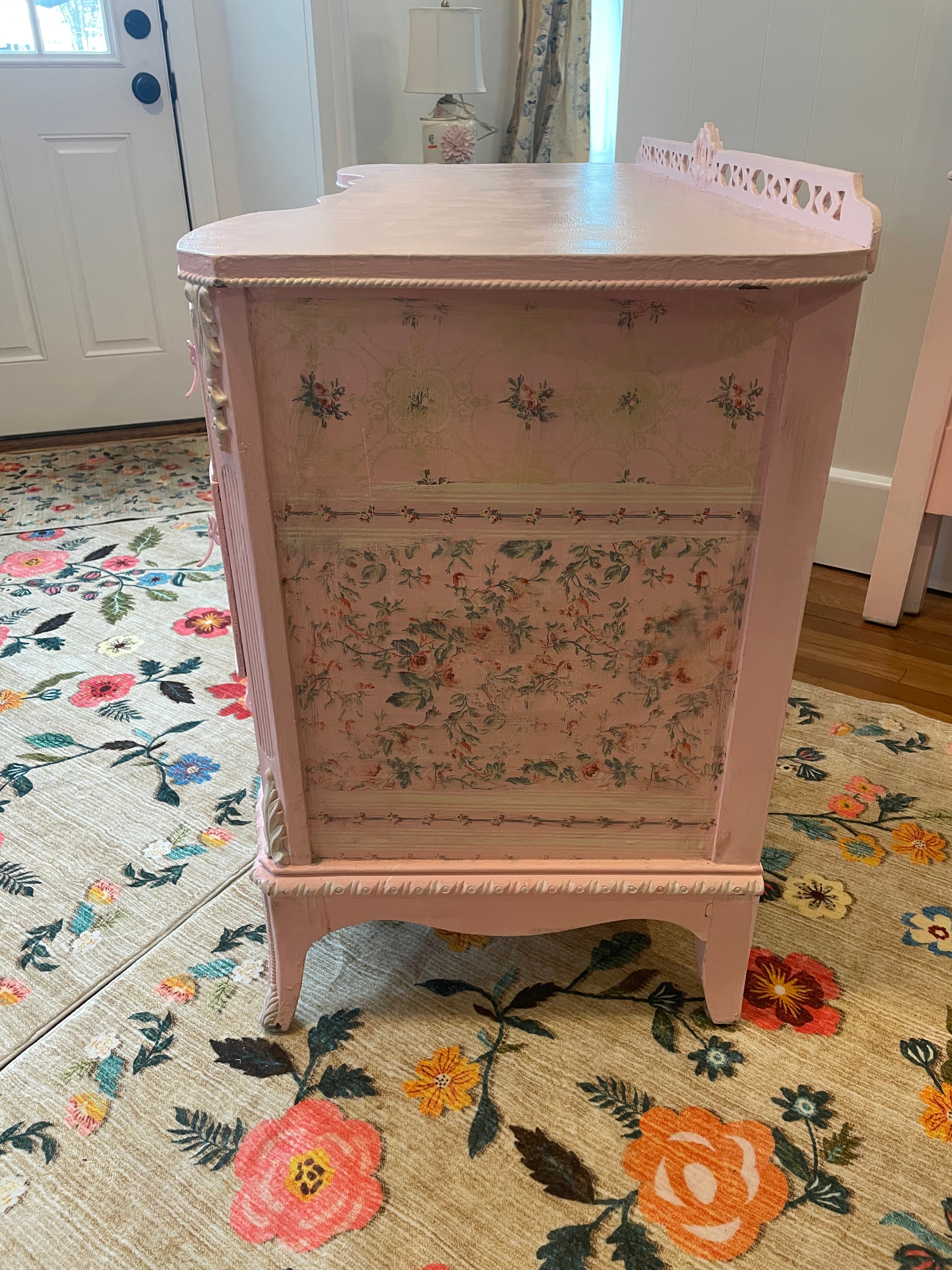Pink Vintage Vanity