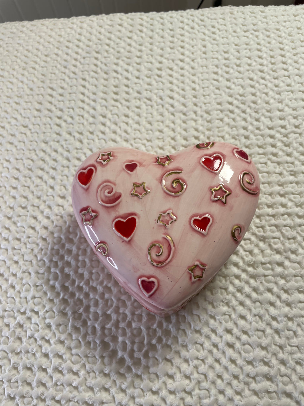 hand-painted ceramic heart trinket box