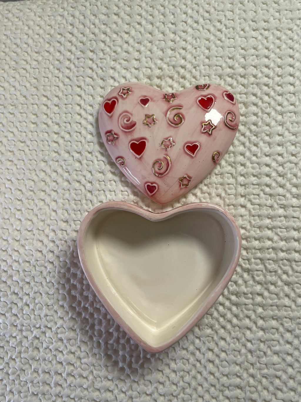 hand-painted ceramic heart trinket box