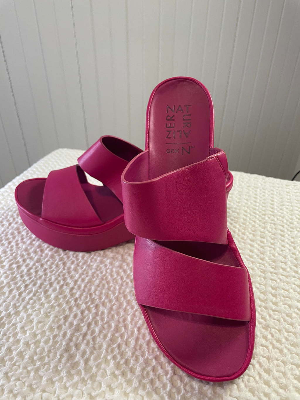 Naturalizer Gen N Rally Platform Sandals - Crushed Berry