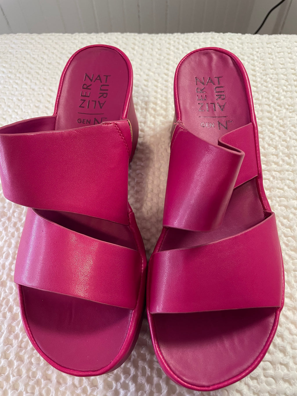 Naturalizer Gen N Rally Platform Sandals - Crushed Berry