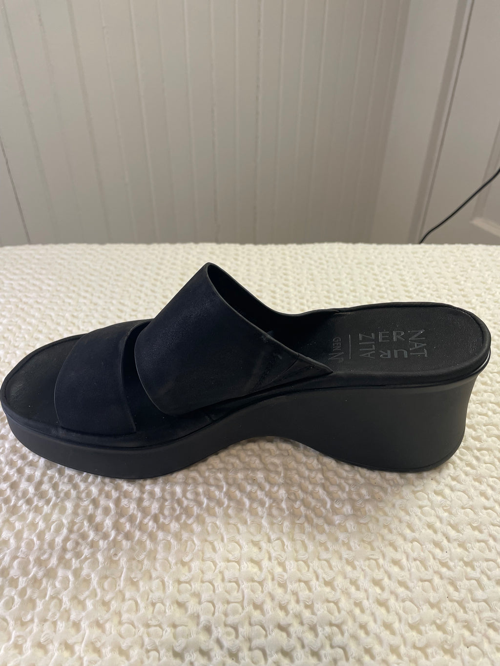 Naturalizer Gen N Rally Platform Sandals – Black (New Without Box)