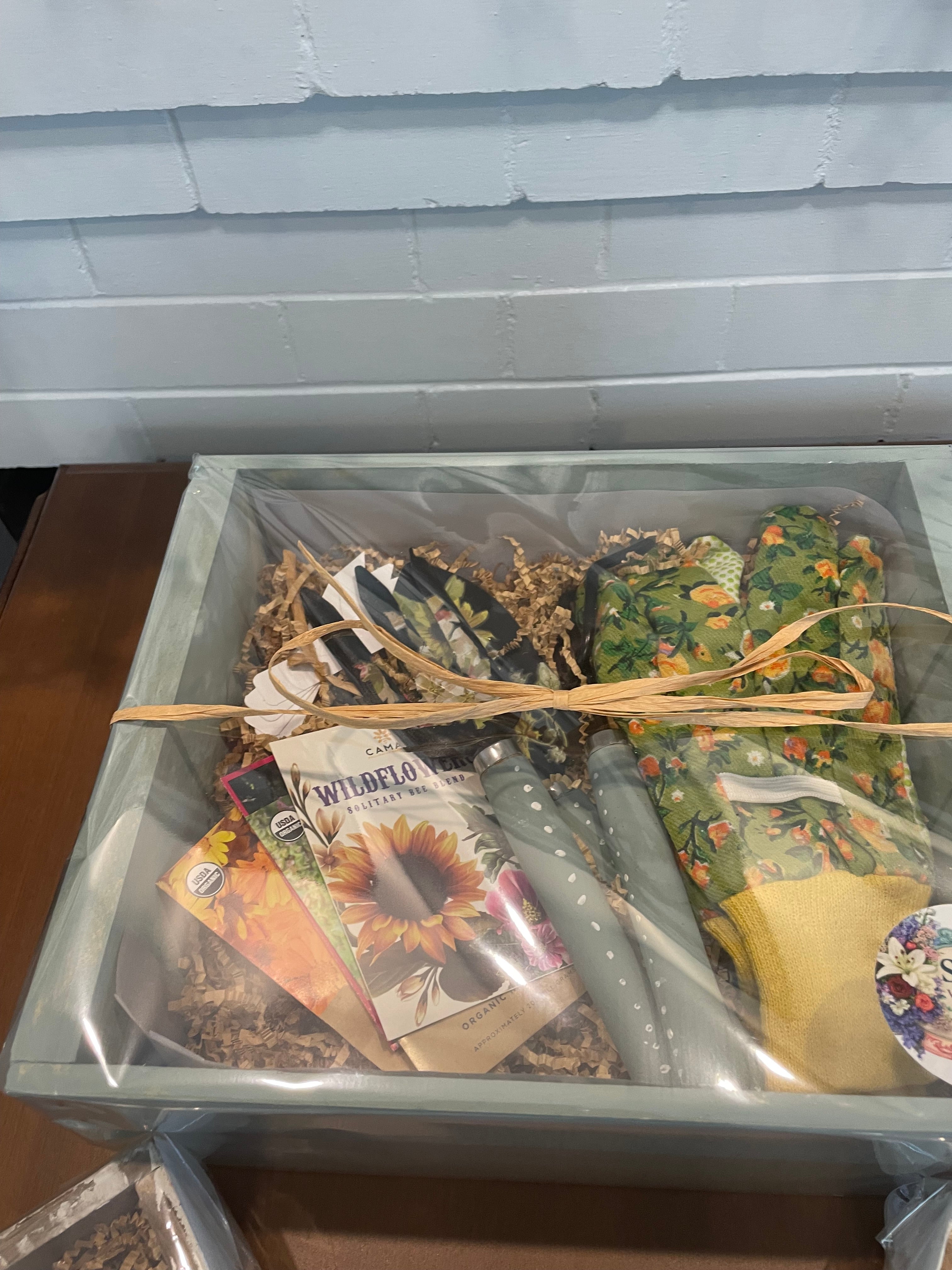 The Artisan Gardener's Starter Gift Box