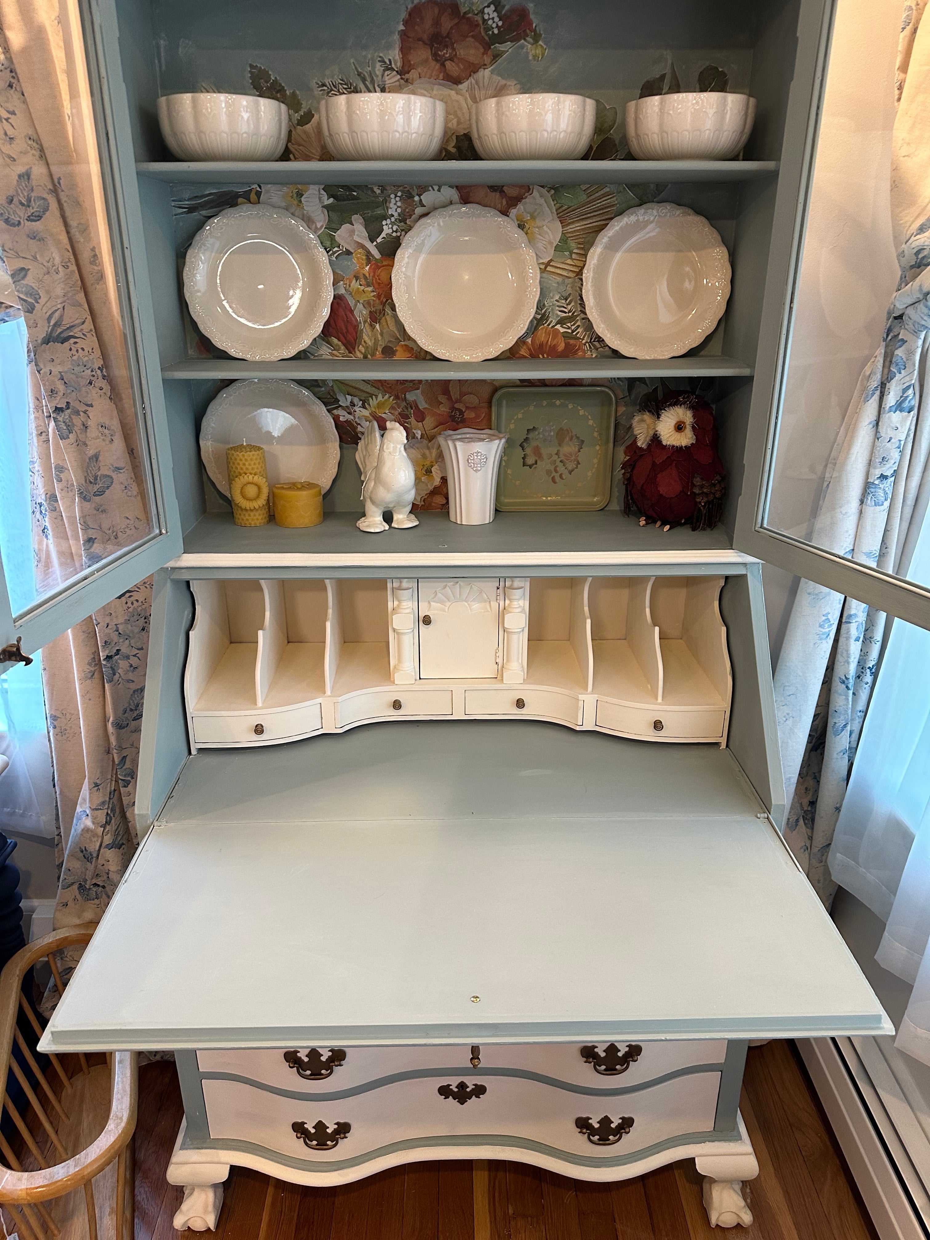 Enchanting Floral Serpentine Secretary Desk & Hutch