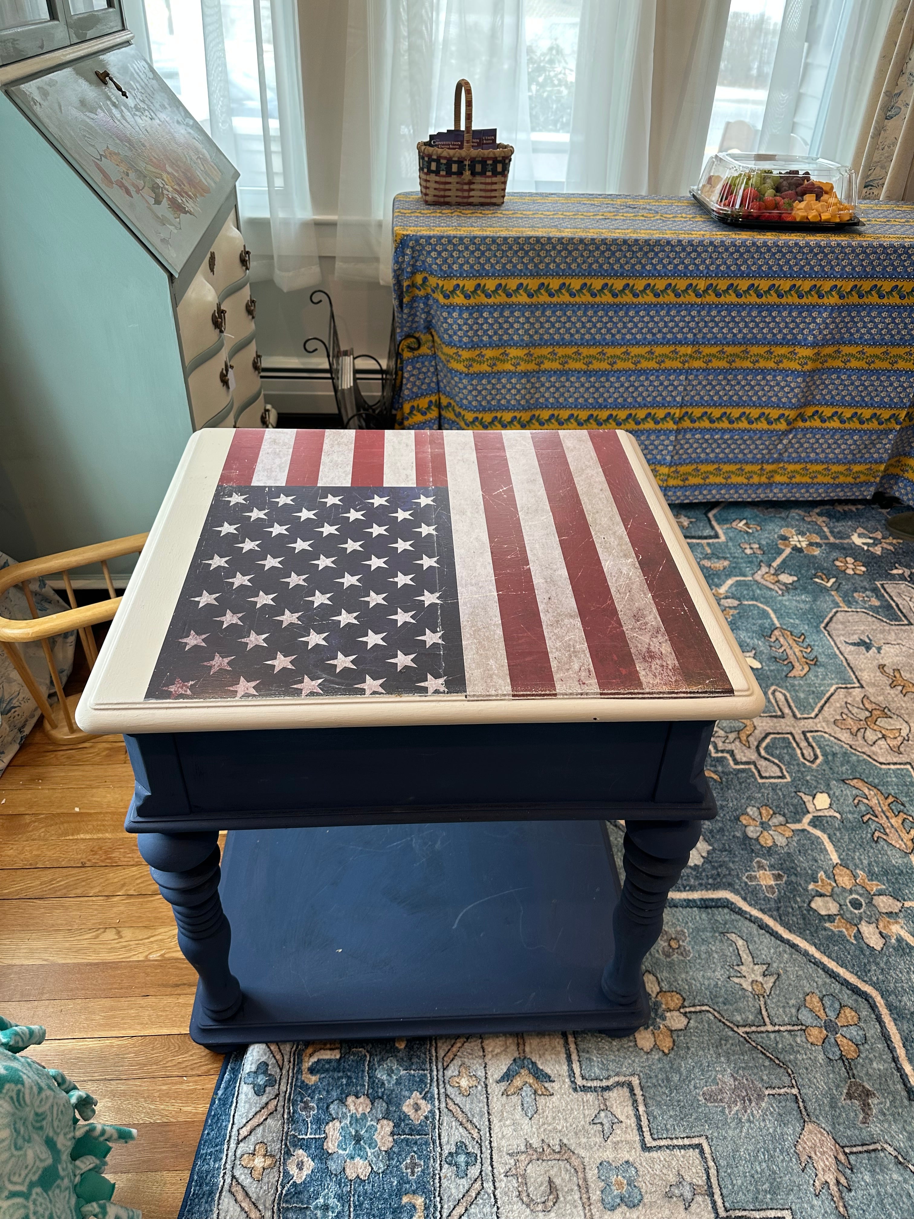 Americana Vintage Accent Table with Flag Top