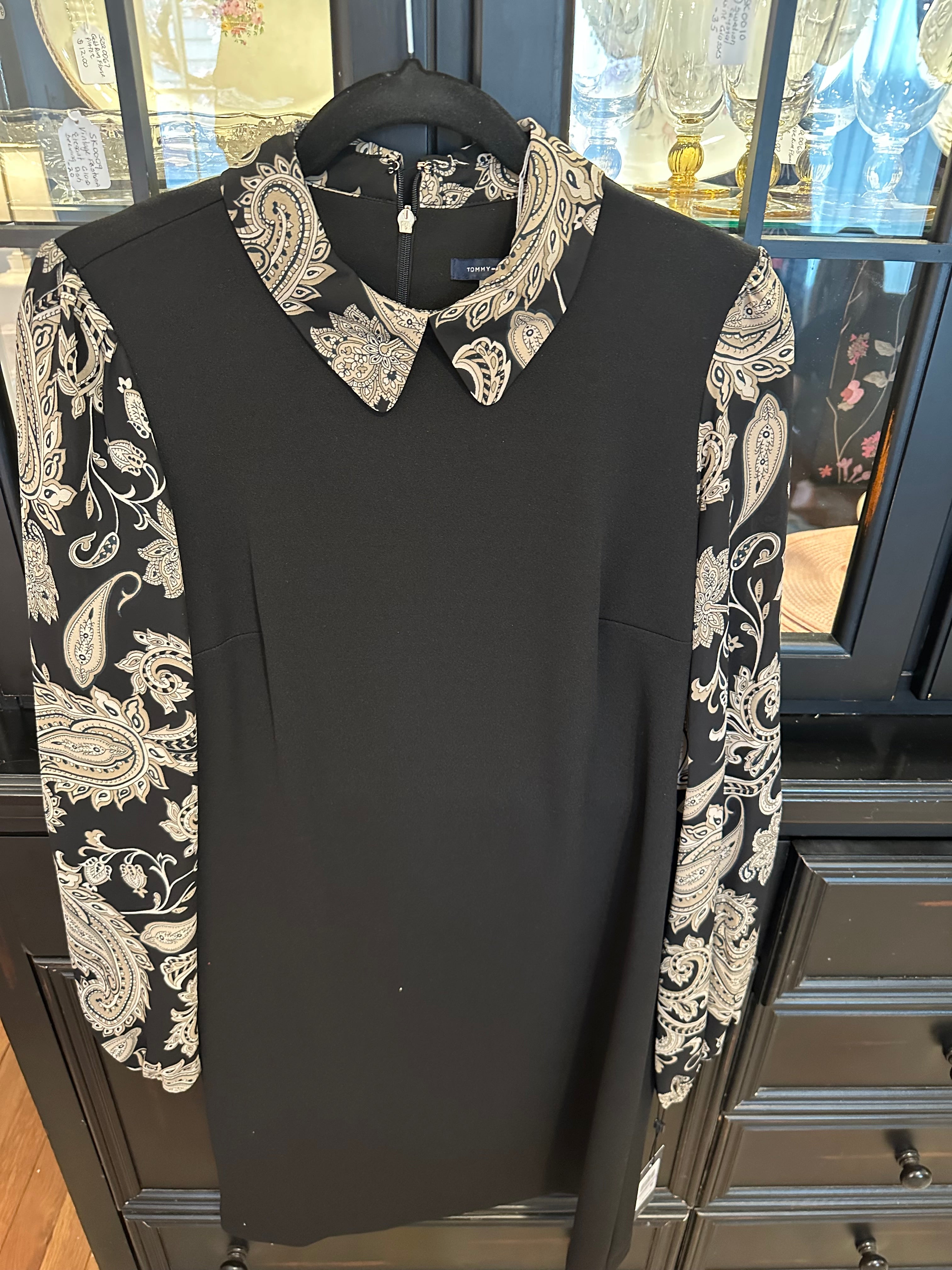Tommy Hilfiger Paisley Sleeve Shift Dress – Modern Classic Office to Evening